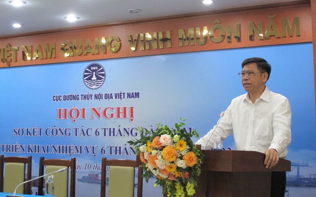 Thứ trưởng Bộ GTVT Nguyễn Xuân Sang phát biểu tại Hội nghị