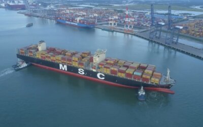 Tàu siêu lớn cập cảng quốc tế ở Bà Rịa – Vũng Tàu
